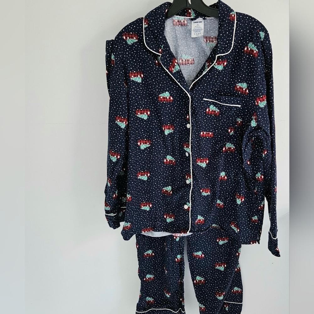 Land's End Christmas Navy Flannel Pajama Set Plaid Camper